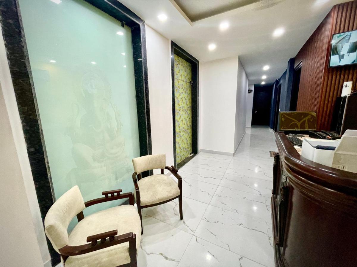 Lime Boutique B&B Gk-1 At Kailash Colony Metro , Greater Kailash Near Eros Hotel Nehru Place Nuova Delhi Esterno foto