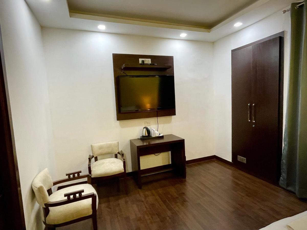 Lime Boutique B&B Gk-1 At Kailash Colony Metro , Greater Kailash Near Eros Hotel Nehru Place Nuova Delhi Esterno foto