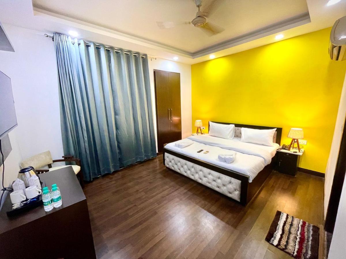 Lime Boutique B&B Gk-1 At Kailash Colony Metro , Greater Kailash Near Eros Hotel Nehru Place Nuova Delhi Esterno foto
