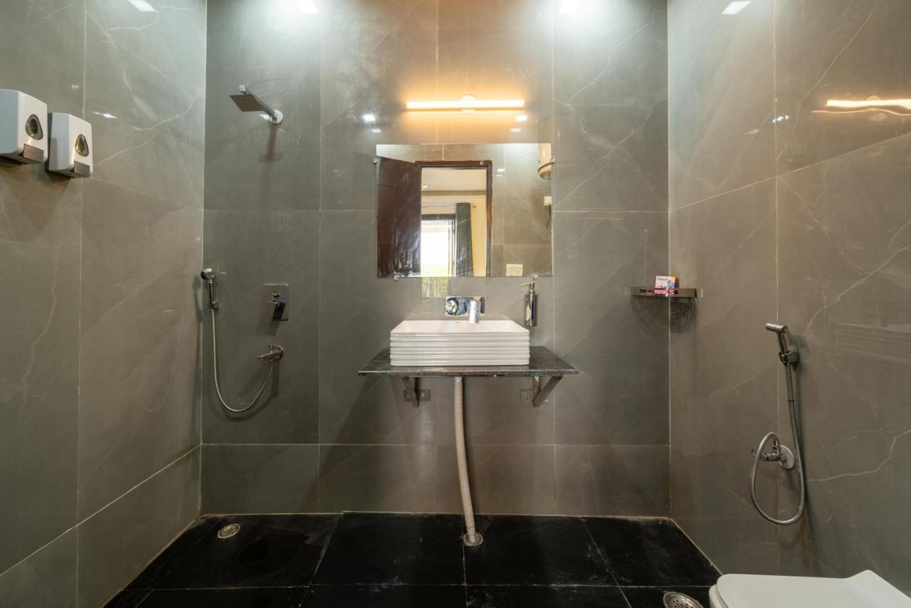 Lime Boutique B&B Gk-1 At Kailash Colony Metro , Greater Kailash Near Eros Hotel Nehru Place Nuova Delhi Esterno foto